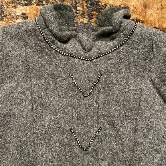 Vintage gray wool blouse - fully lined. Size 4 - Picture 2 of 12